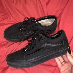 VANS Classics | Black 7.5